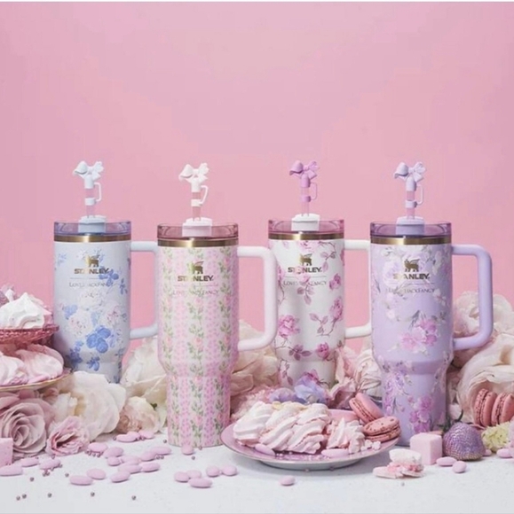 The Stanley x LoveShackFancy Ribbon Rosa 40 oz. Quencher - NEW in Sealed Package - Picture 4 of 6